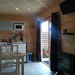 Camping Du Vivier Aux Carpes * Paris