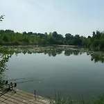 Camping Du Vivier Aux Carpes Paris